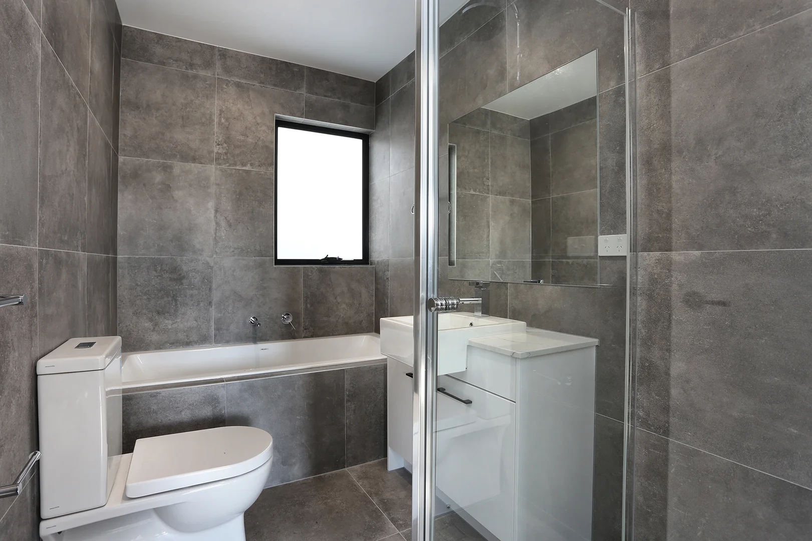 Additional image 4 of 2/6 MacKinnon Grove, Glenroy VIC 3046
