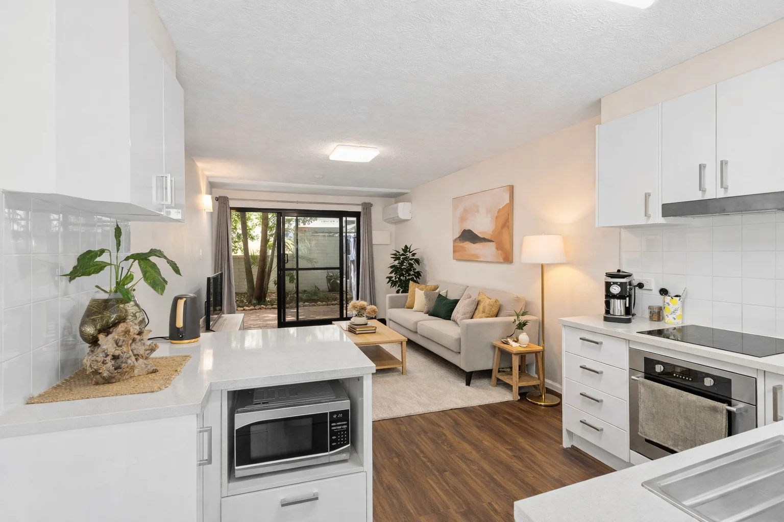 Additional image 3 of 4/98 Station Road, Indooroopilly QLD 4068