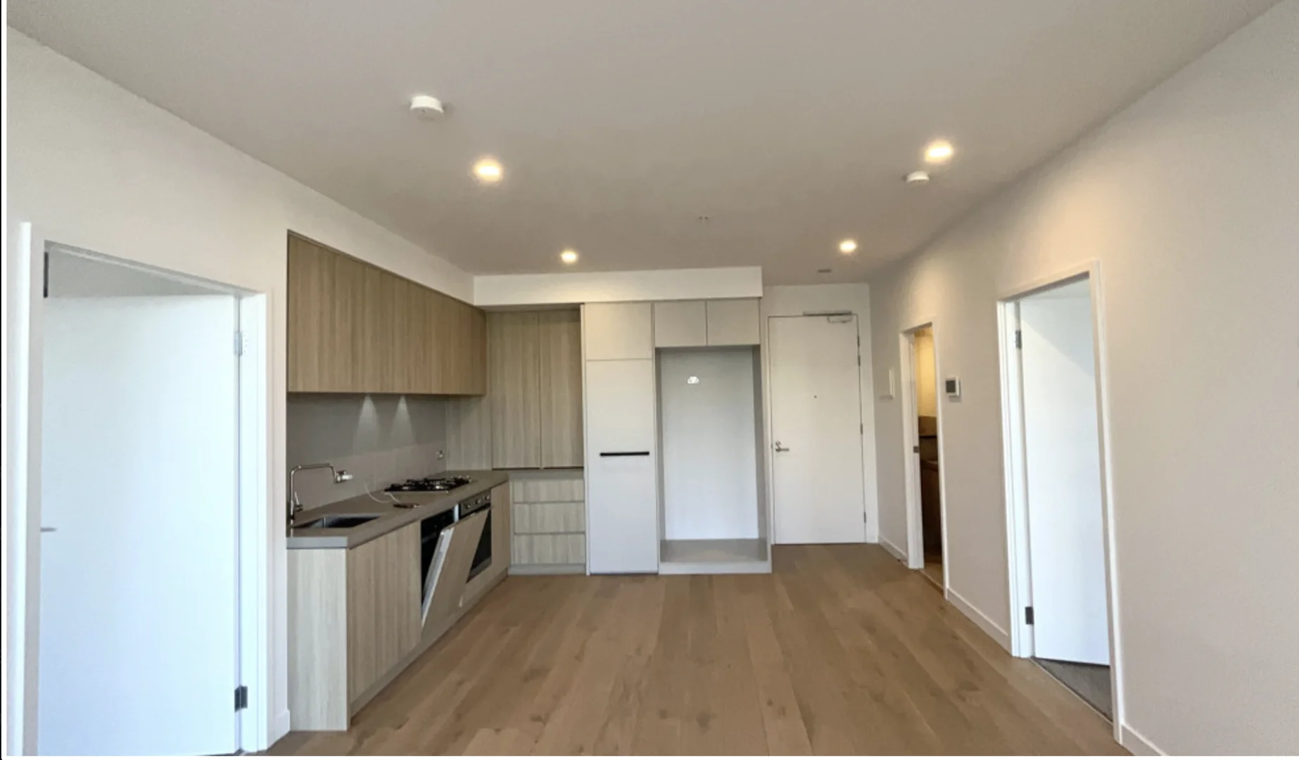 2B1B 456 Haughton Rd, Clayton South VIC 3169