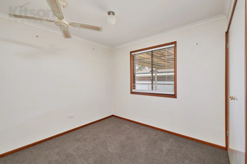 Additional image 7 of 8 Warrambool Crescent, Glenfield Park NSW 2650