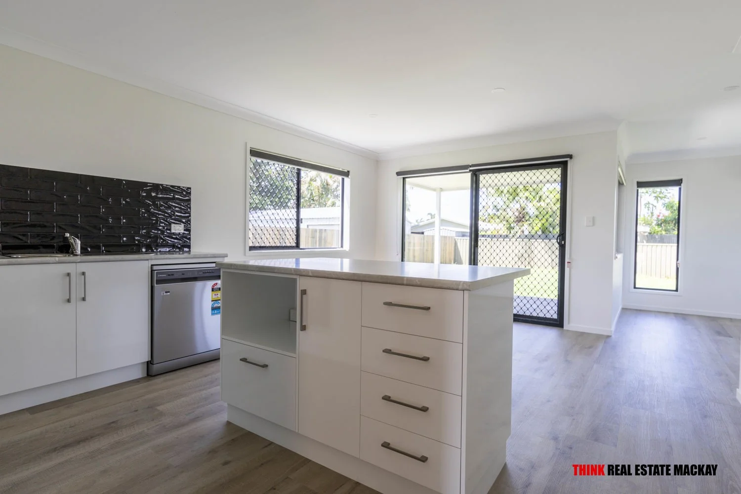 Additional image 3 of 17 Beth Street, Blacks Beach QLD 4740