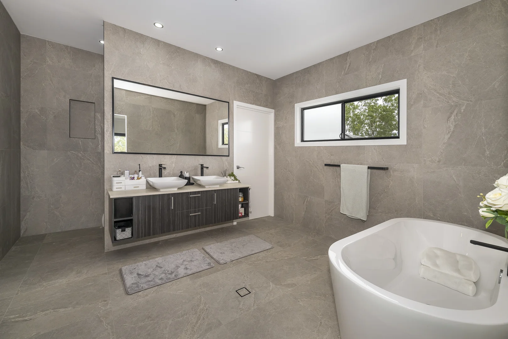 Additional image 10 of 11 Scholard Crescent, Bridgeman Downs QLD 4035