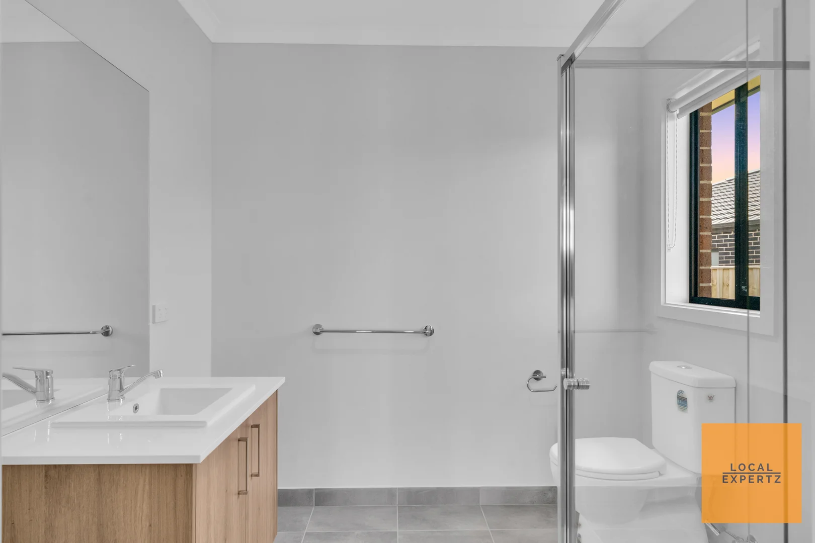 Additional image 7 of 5 Hem Parkway, Fraser Rise VIC 3336