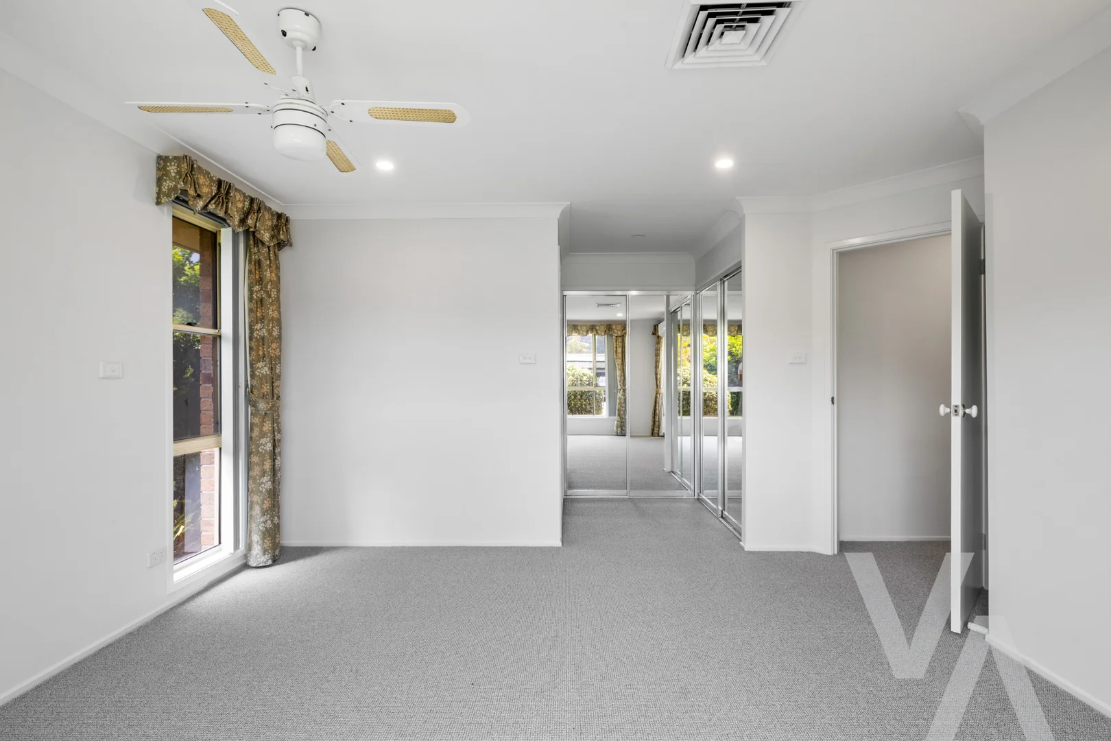Additional image 9 of 2 Glenridding Grove, Lakelands NSW 2282