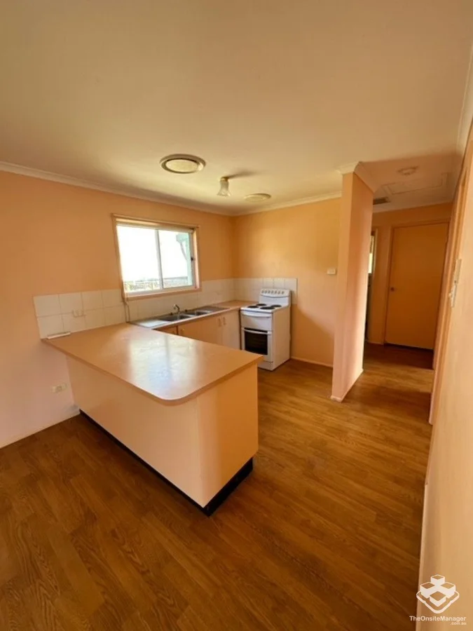 6 Mountain Ash Crescent, Stapylton QLD 4207 photo 5