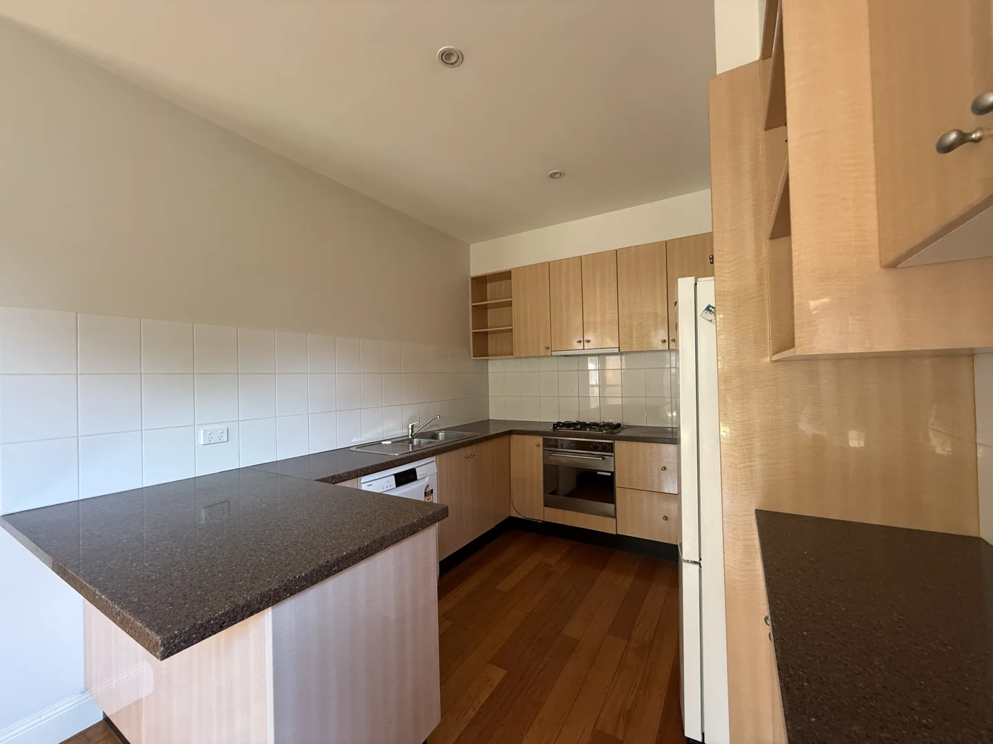 Additional image 3 of 3/18-20 Park Road, Glen Iris VIC 3146