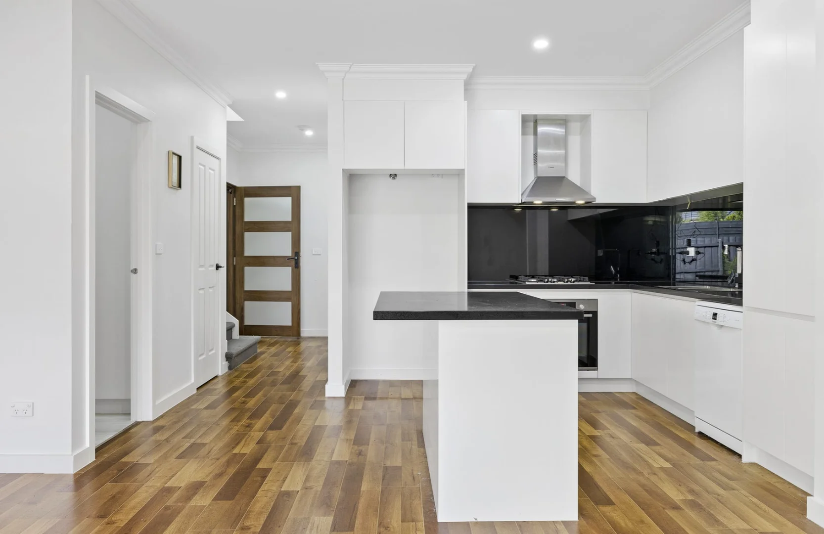 Additional image 3 of 2/11 Wenwood St, Ringwood East VIC 3135