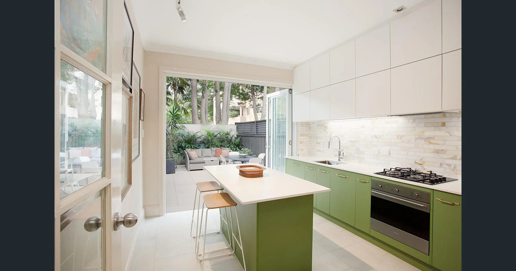 16 Woods Avenue, Woollahra NSW 2025