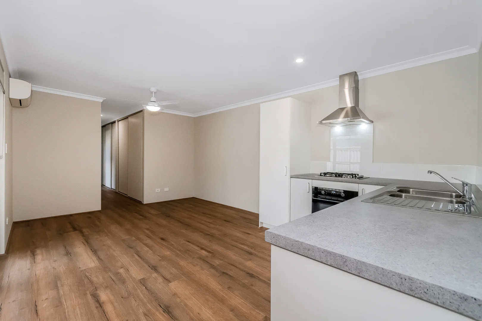 Additional image 10 of 52B Keegan Way, South Yunderup WA 6208