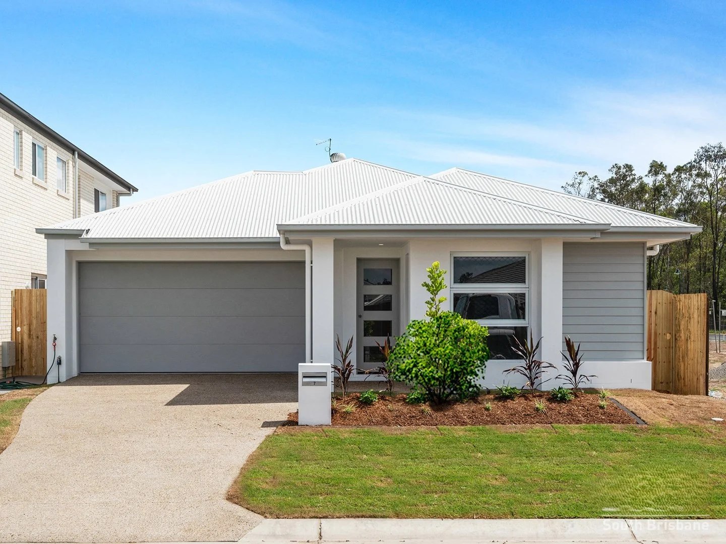 7 Splendid Close, Pallara QLD 4110
