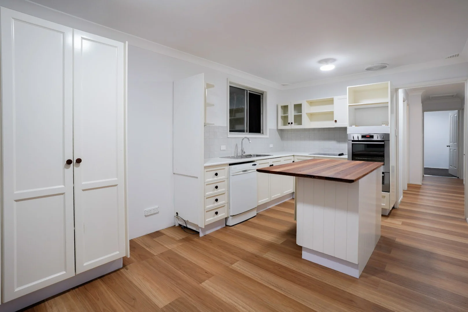 67 Queens Road, Leura NSW 2780