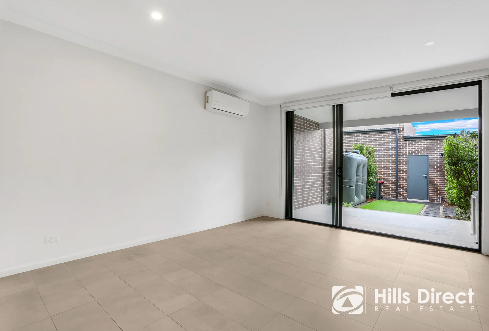 73 Elara Boulevarde, Marsden Park NSW 2765 photo 3