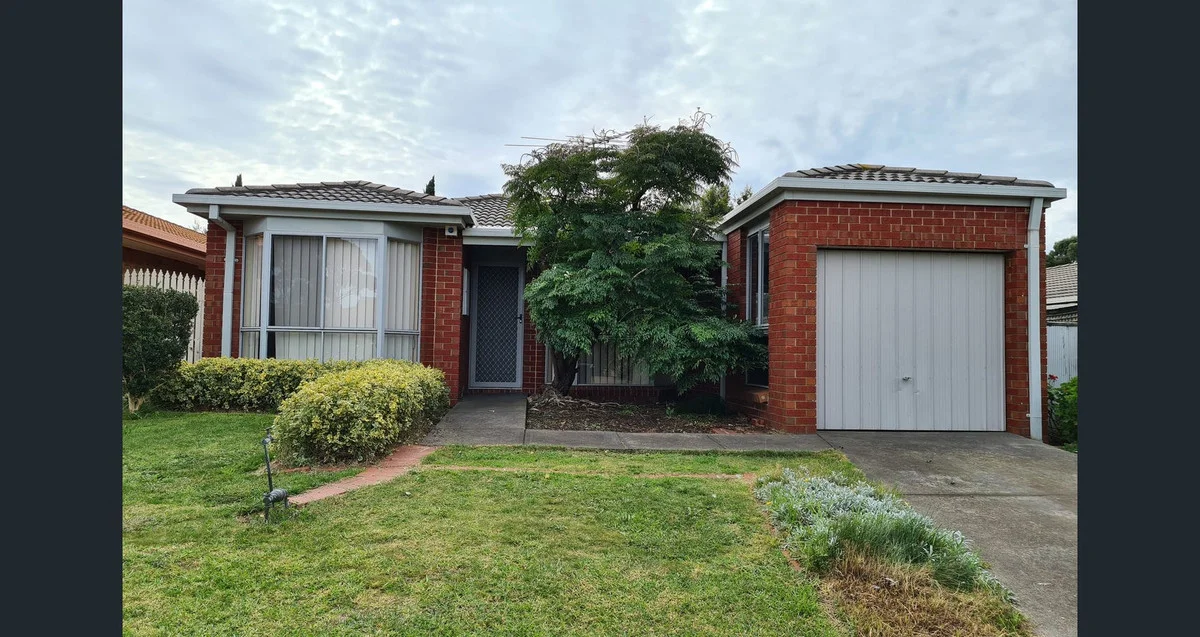 4 Brayford Nook, Craigieburn VIC 3064