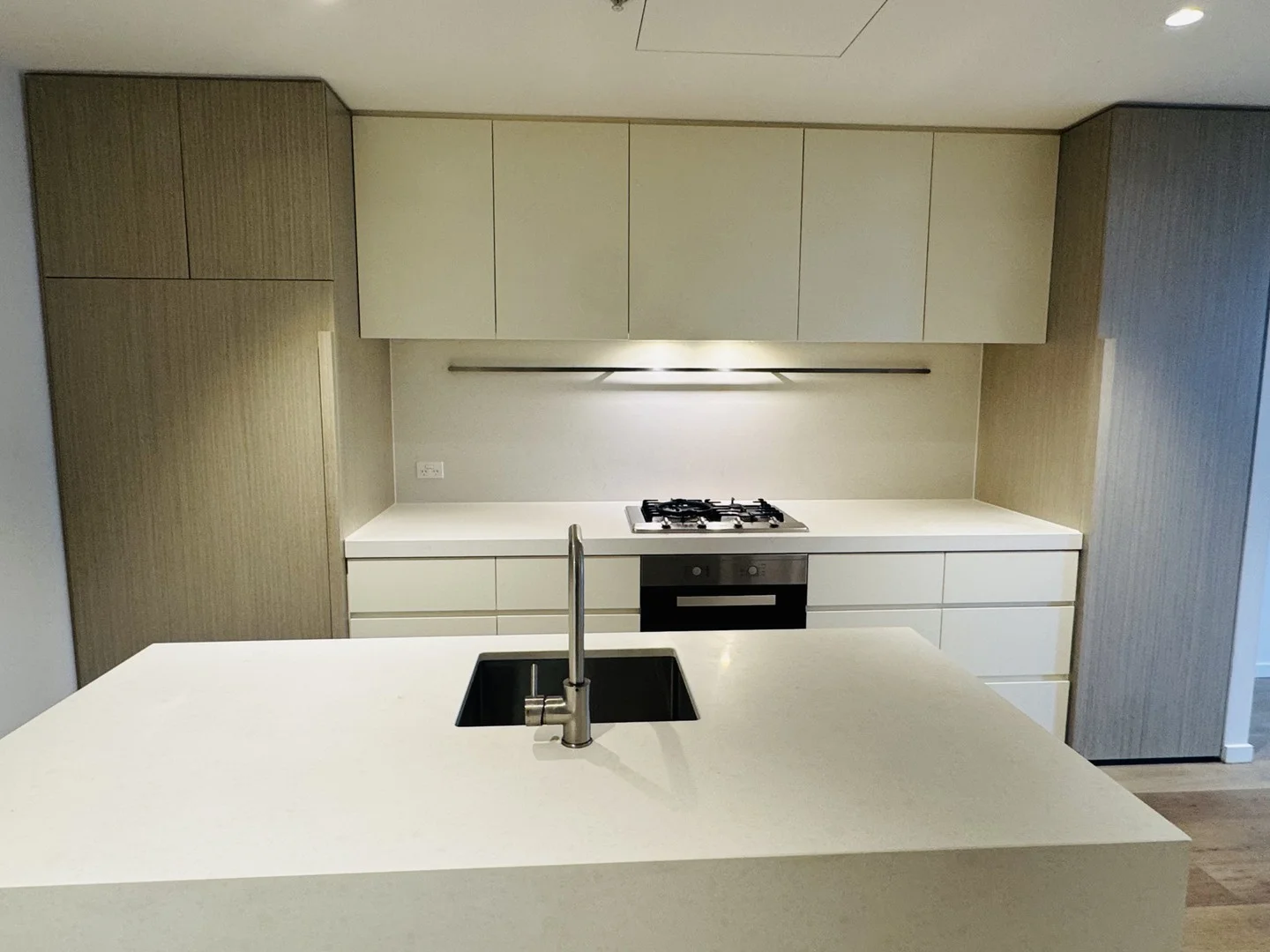 706/450 St Kilda Road, Melbourne VIC 3004