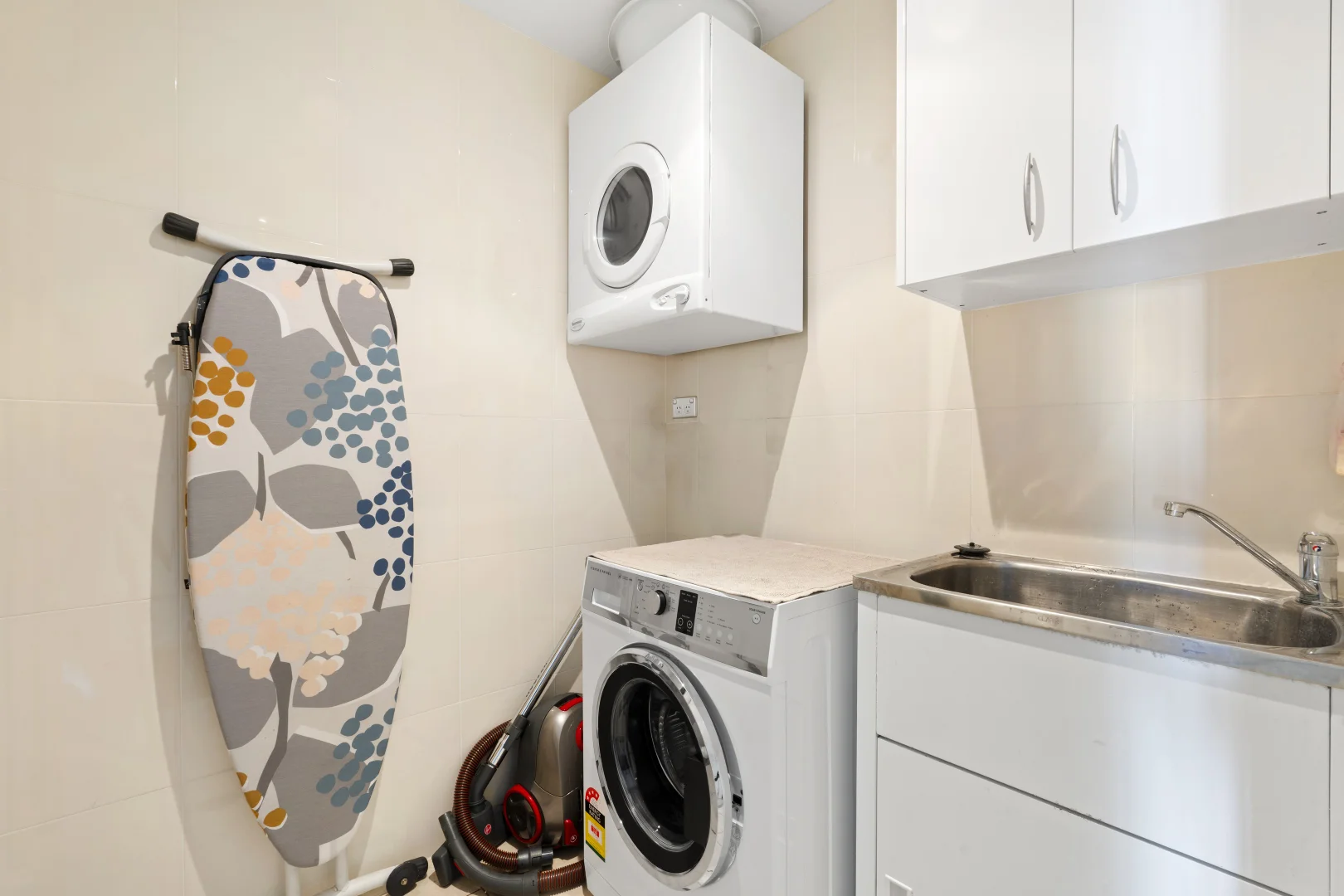Additional image 11 of 910/1 Como Crescent, Southport QLD 4215
