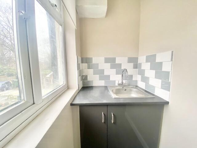Additional image 17 of Studio Flat, Rose Hill, OX4, N1 7GU