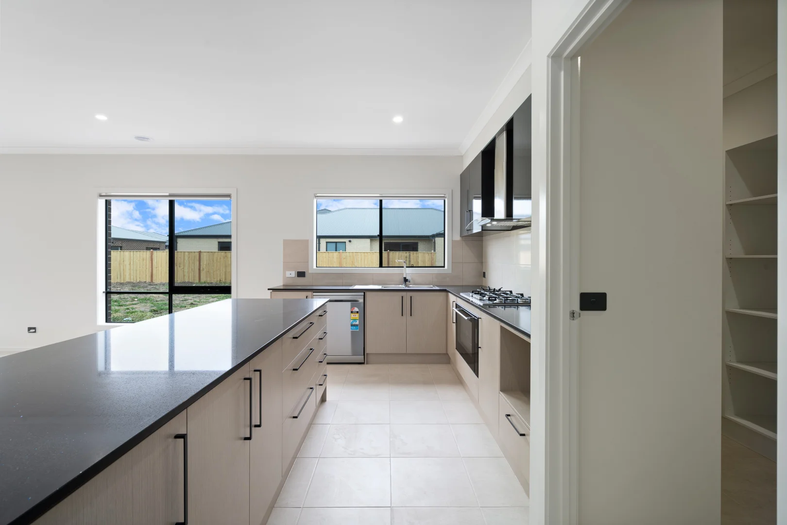 Additional image 2 of 8 Cadenza Street, Clyde VIC 3978
