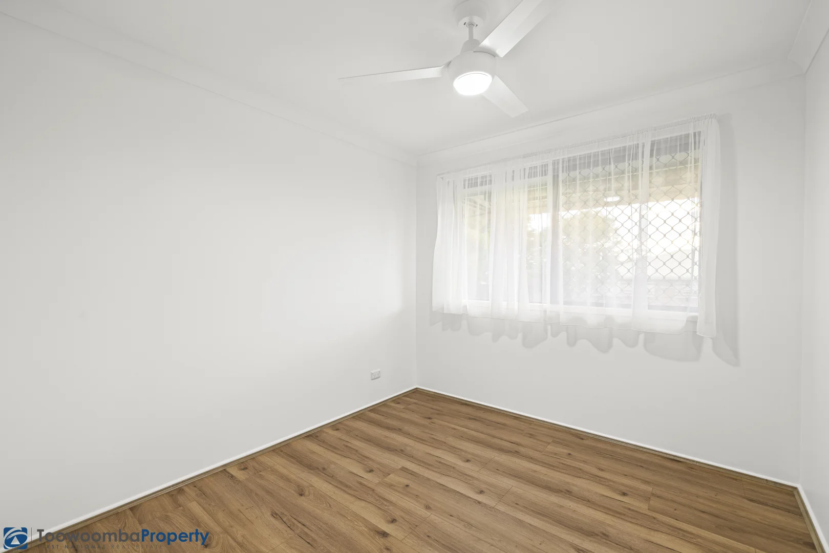 Additional image 6 of 2/16 Kingsford Smith Drive, Wilsonton QLD 4350