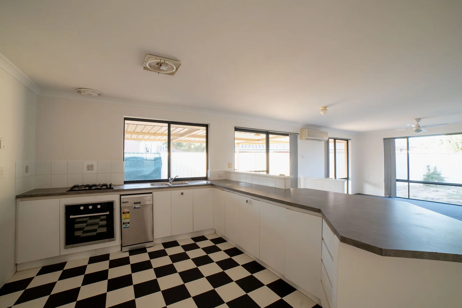 Additional image 12 of 3 Pendalup Road, Jane Brook WA 6056