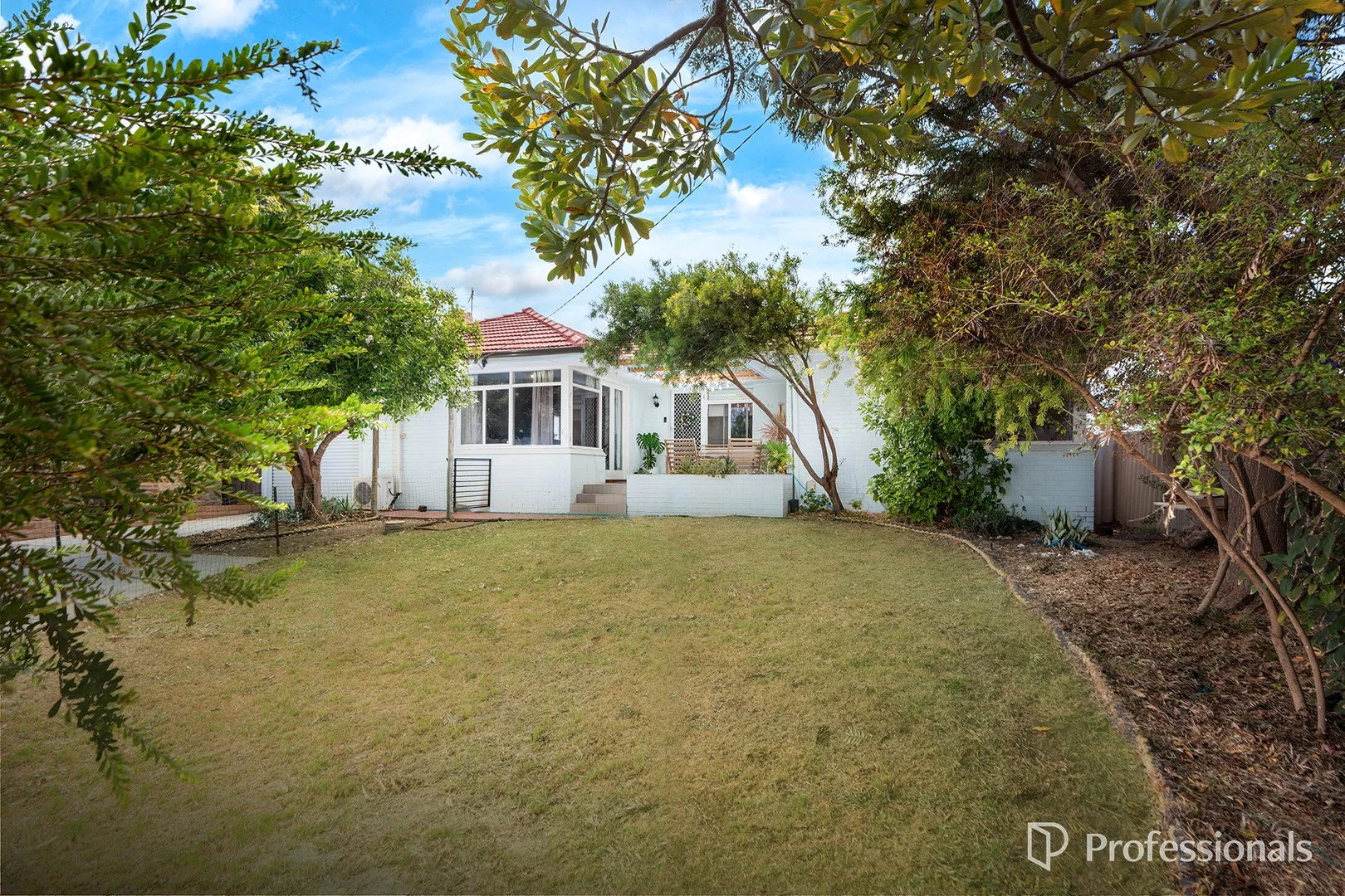 1/65 Francis Street, Beachlands WA 6530