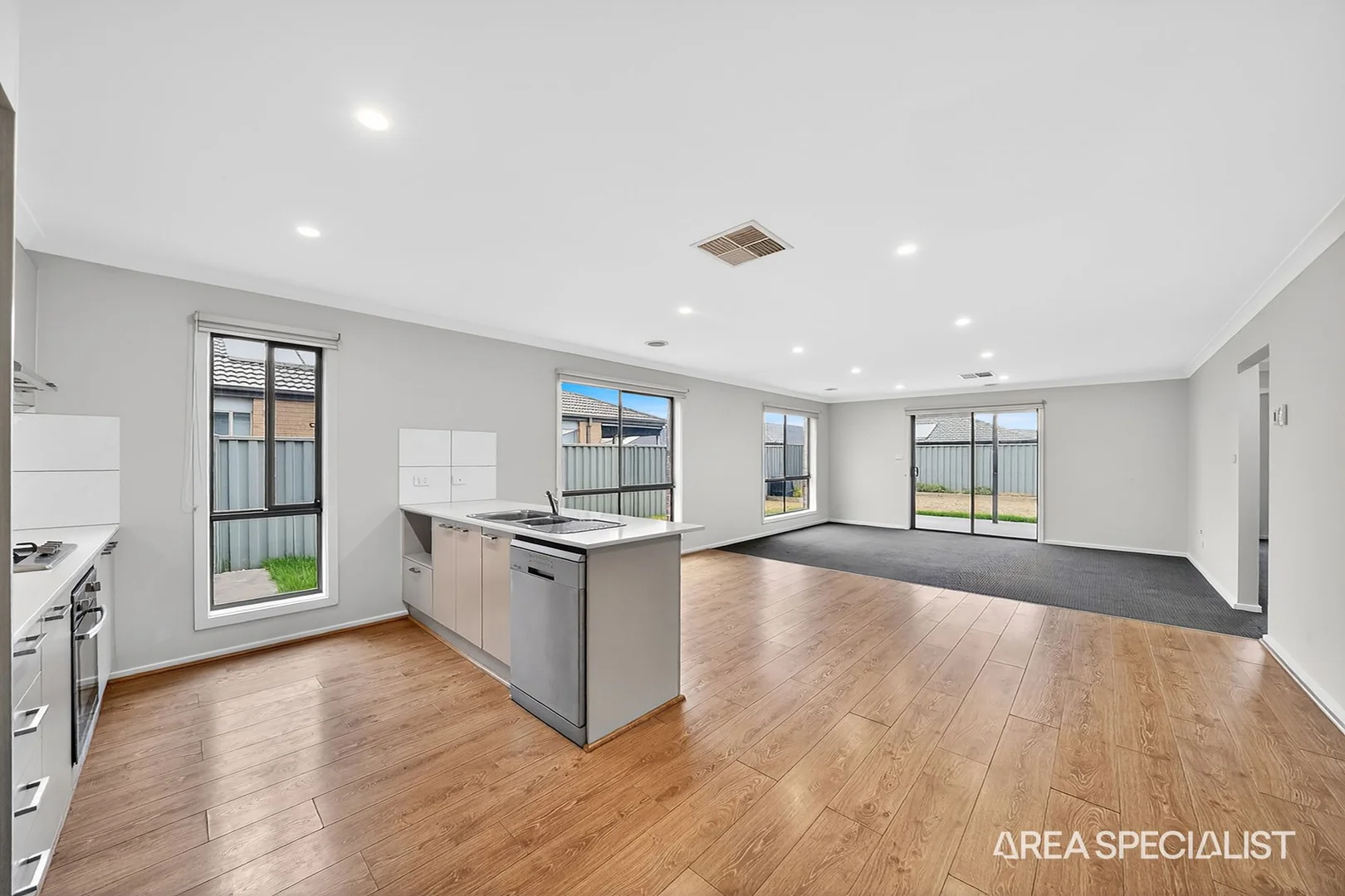 Additional image 8 of 191 Dalray Crescent, Kurunjang VIC 3337