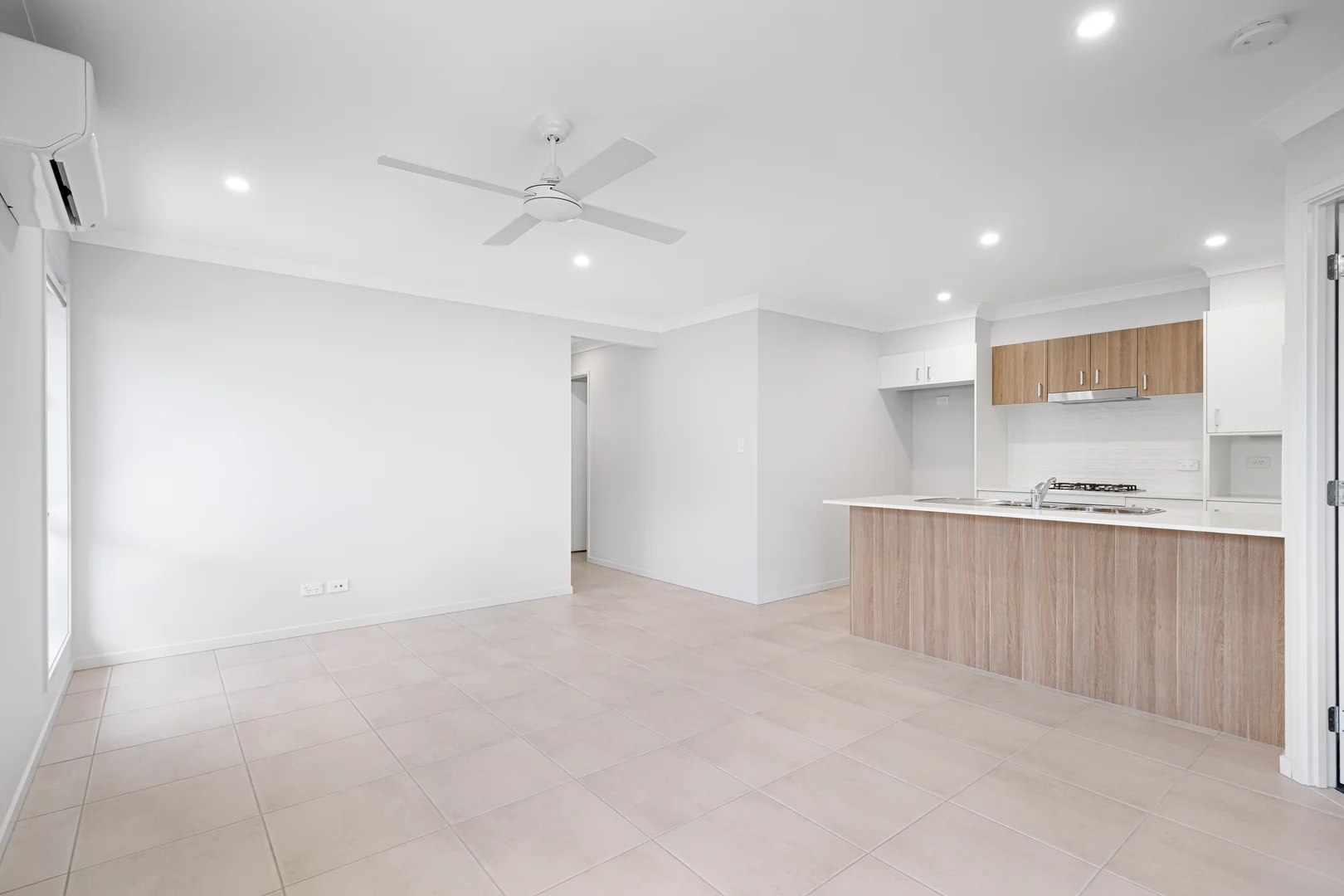Additional image 4 of 1/38 Broadmeadow Wy, Edgeworth NSW 2285