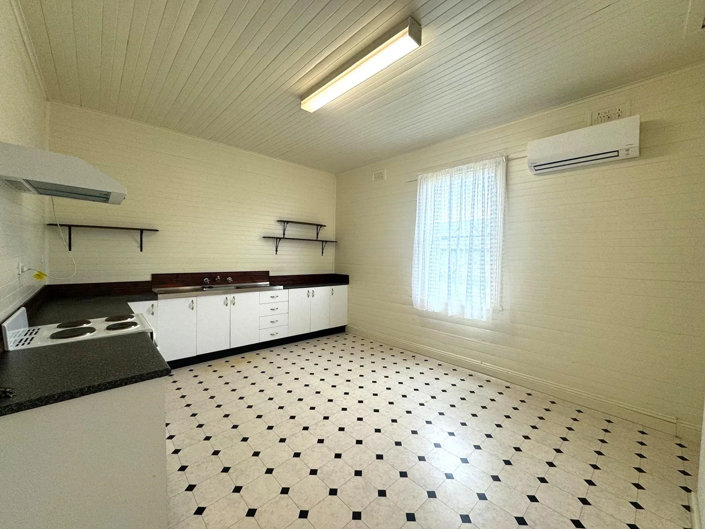 Additional image 2 of 42 First Street, Booragul NSW 2284