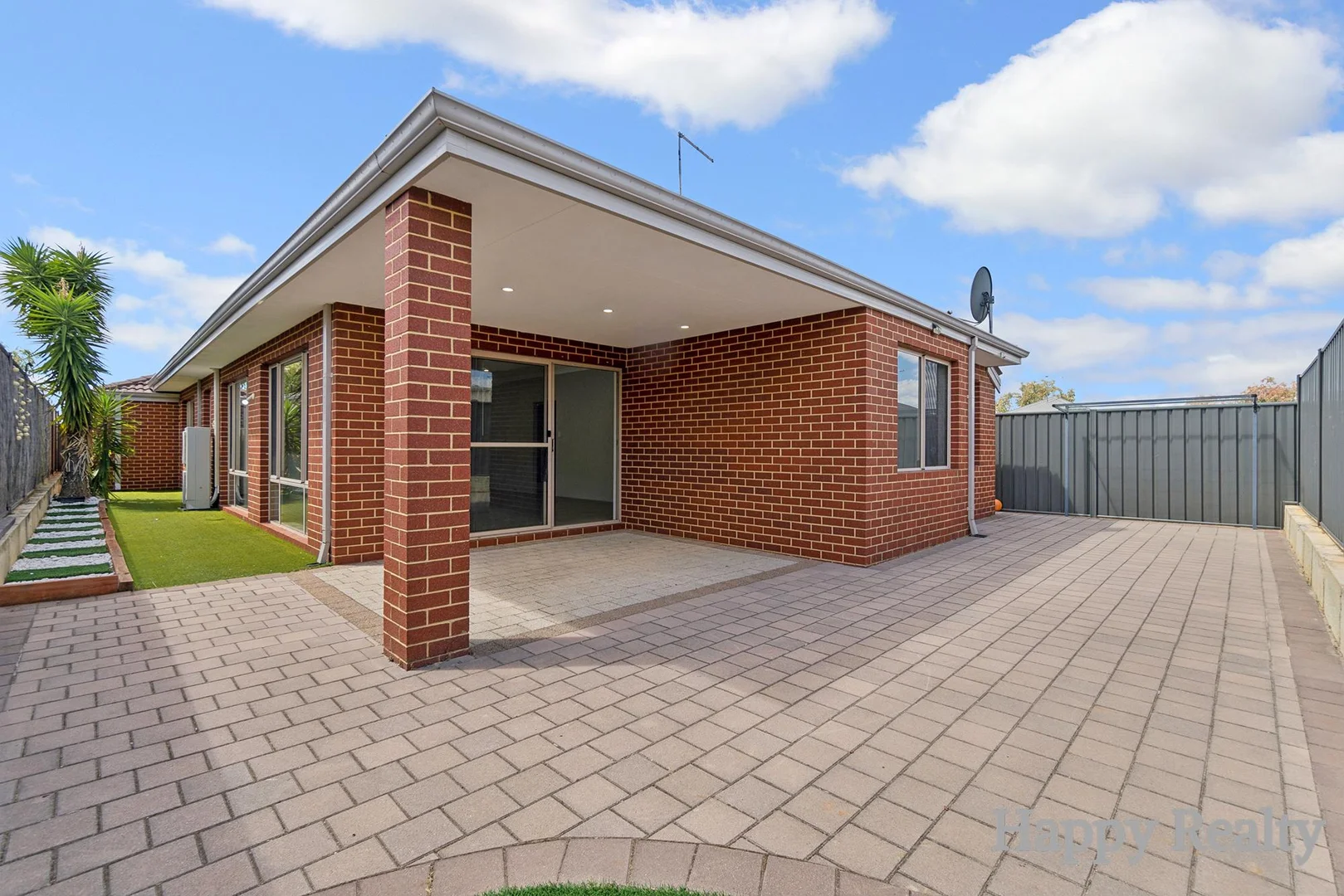 Additional image 31 of 5 Nivea Street, Banksia Grove WA 6031