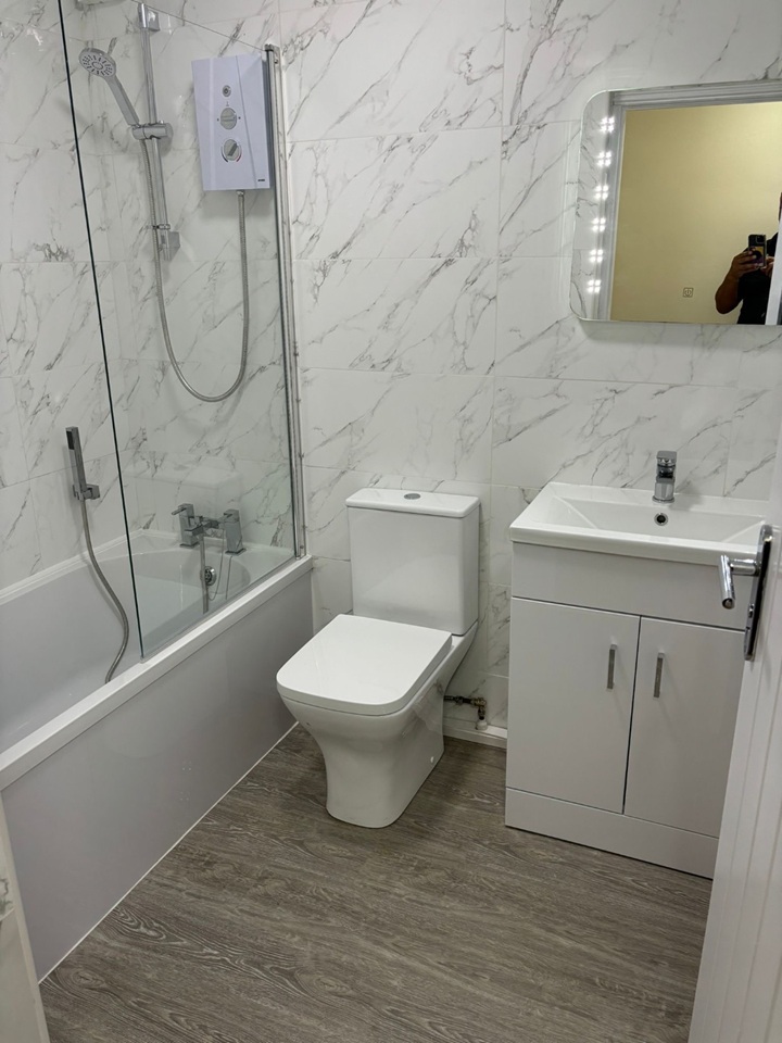 2 Bed Flat, Chantrey Road, S8, N1 7GU photo 2