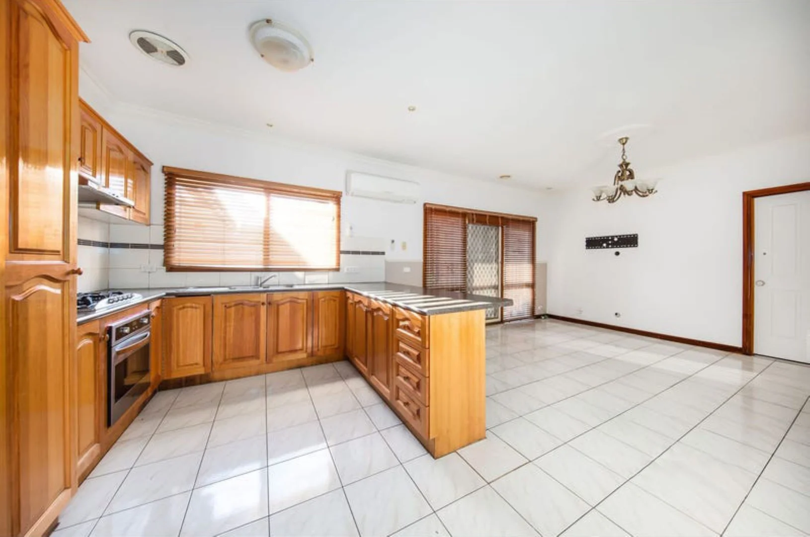 Additional image 2 of 10 Kempton Court, Seabrook VIC 3028