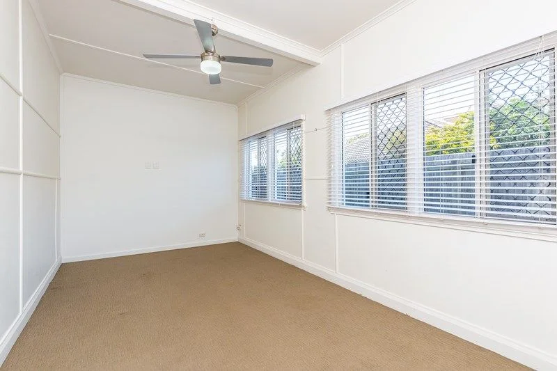 Additional image 3 of 2/6 Caroline Street, Woody Point QLD 4019