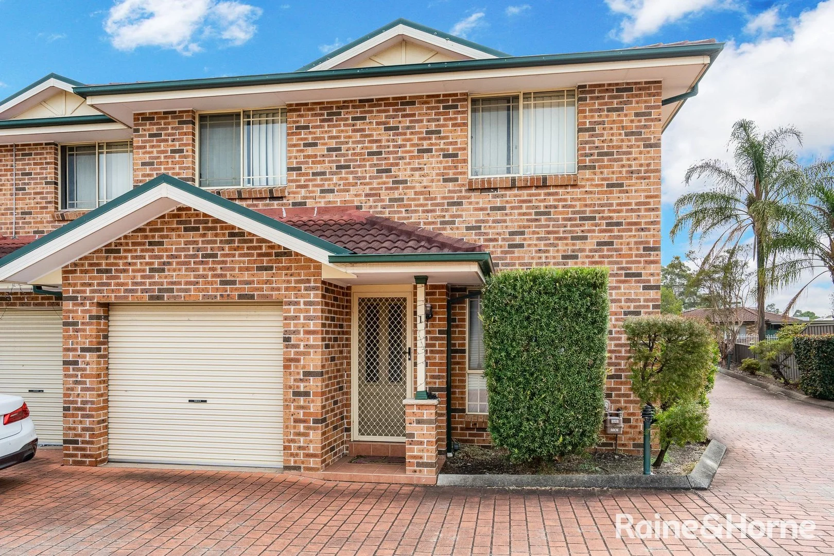 1/32 Lovegrove Drive, Quakers Hill NSW 2763