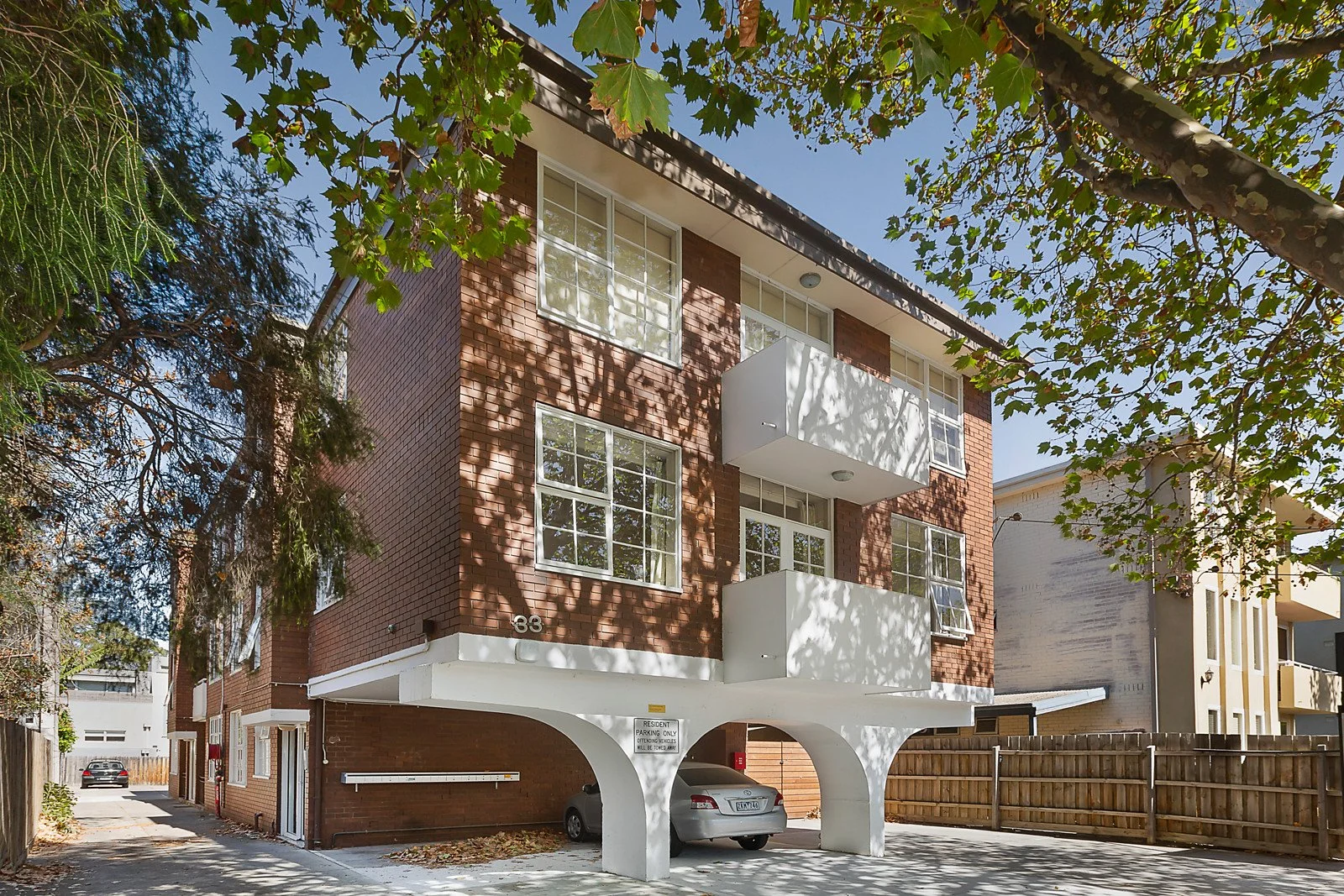 1/33 Charnwood Road, St Kilda VIC 3182