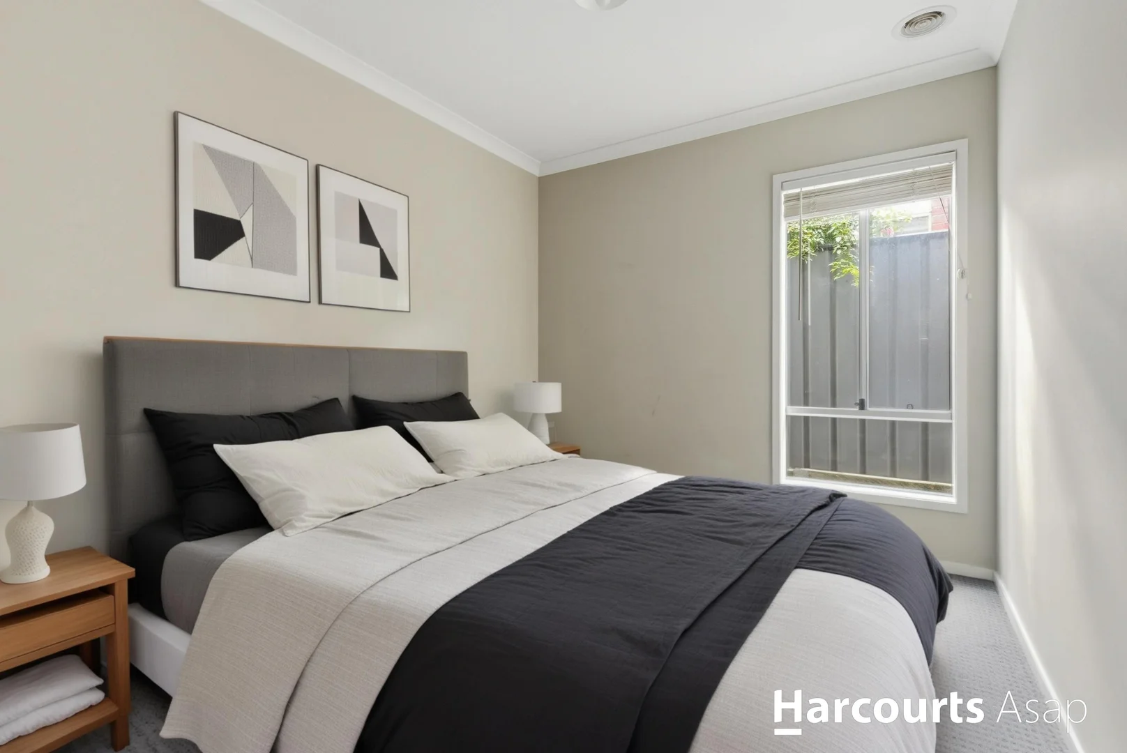 Additional image 9 of 33 Ventasso Street, Clyde North VIC 3978
