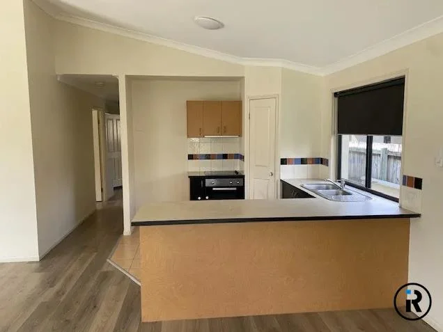 Additional image 2 of 49 Serafina Dr, Helensvale QLD 4212