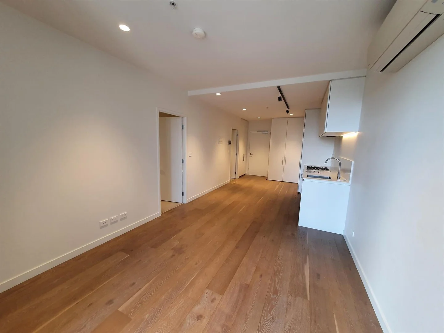 905/65 Dudley Street, West Melbourne VIC 3003