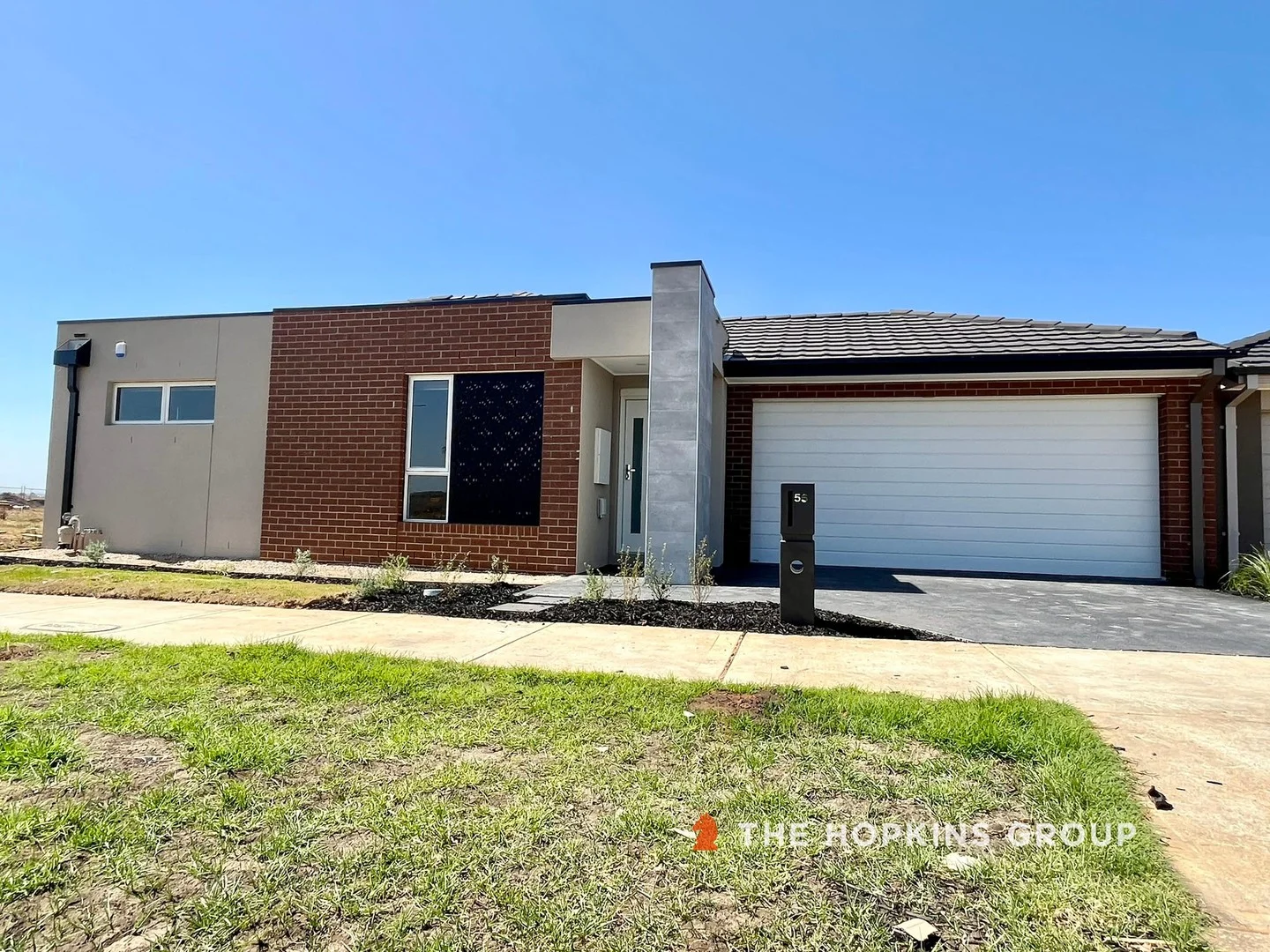 56 Adelong Boulevard, Cobblebank VIC 3338