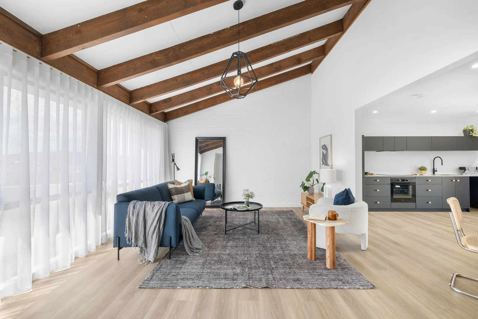 Additional image 3 of 82 Hallen Close, Phillip ACT 2606