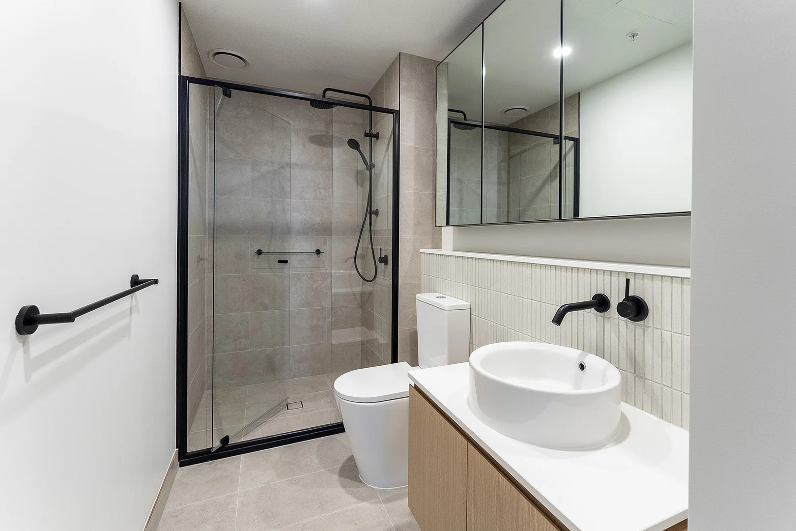 Additional image 6 of 302c/45 Linden Avenue, Ivanhoe VIC 3079