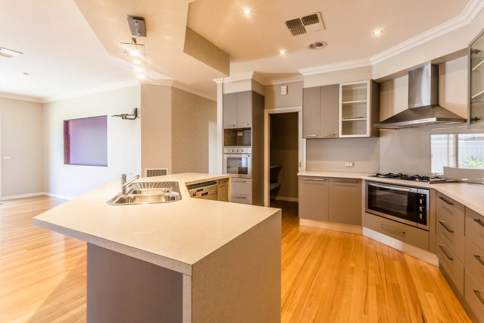 17 Forfar Drive, Moama NSW 2731 photo 3