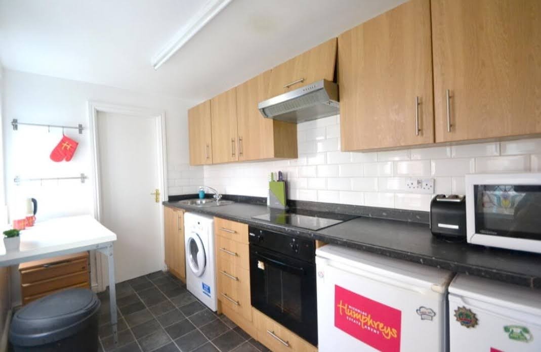 Additional image 11 of Room in a Shared House, Lower Road, NG9, N1 7GU