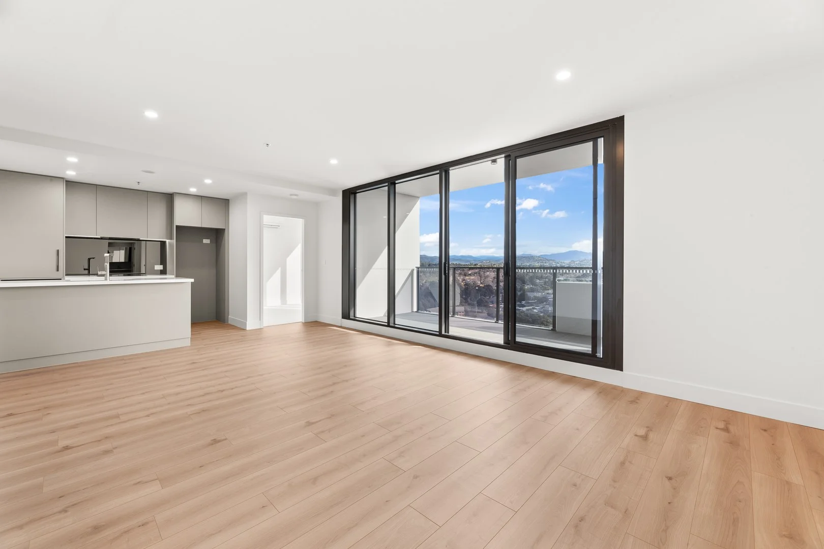 1904/49 Furzer Street, Phillip ACT 2606