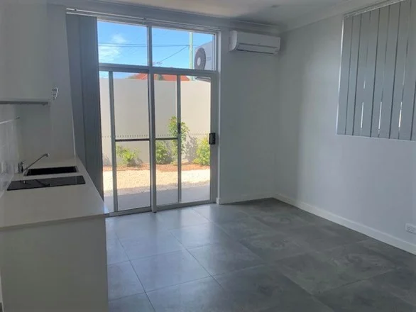 Additional image 3 of 2/1 Mountford Avenue, Guildford NSW 2161