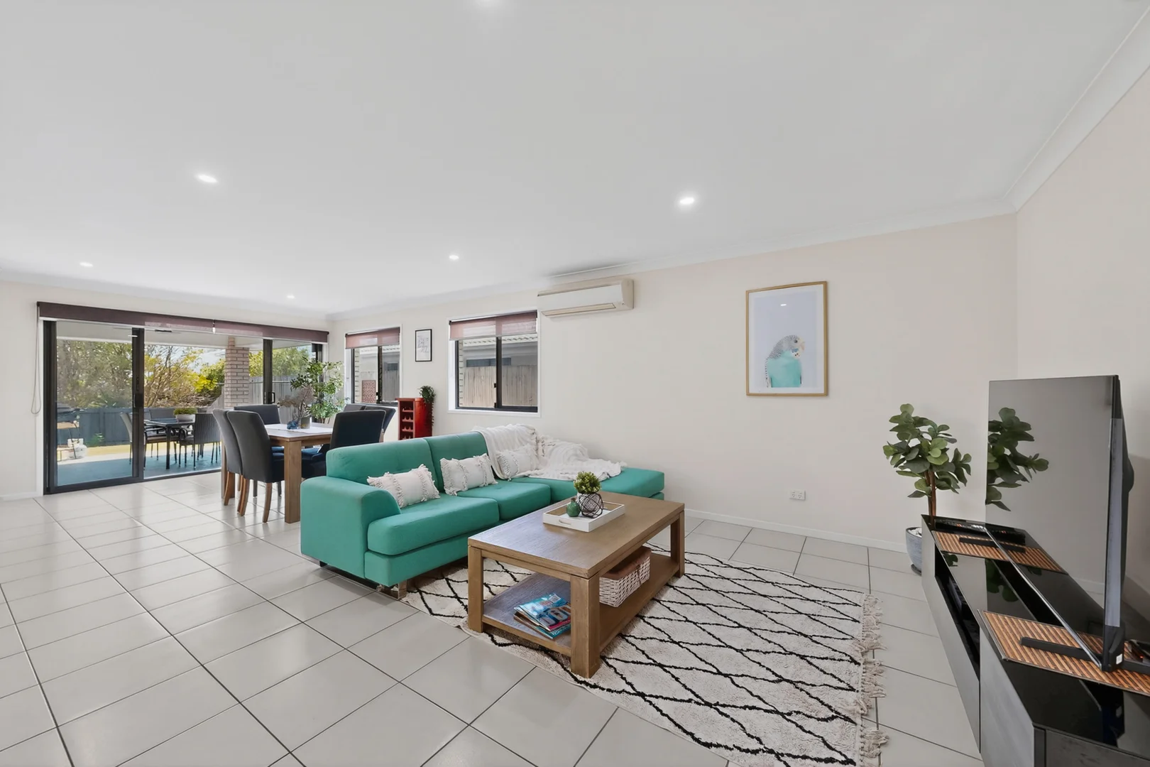 Additional image 2 of 24 Severn Crescent, North Lakes QLD 4509