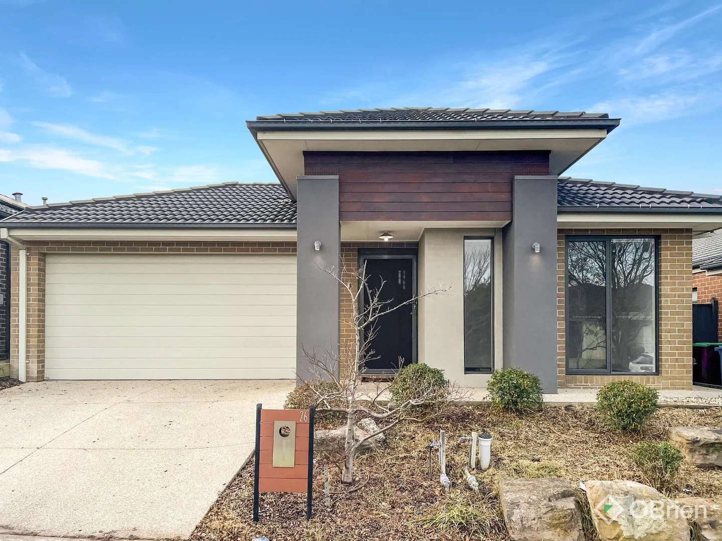 26 Gilcambon Way, Clyde North VIC 3978