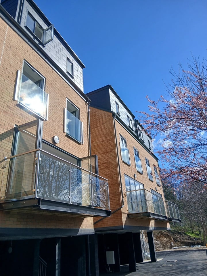 3 Bed Semi-Detached House, Derbyshire Lane, S8, N1 7GU