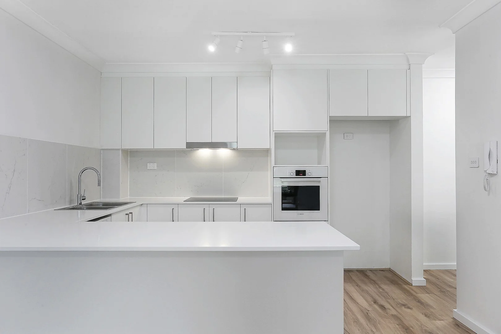 2/530-536 President Avenue, Sutherland NSW 2232