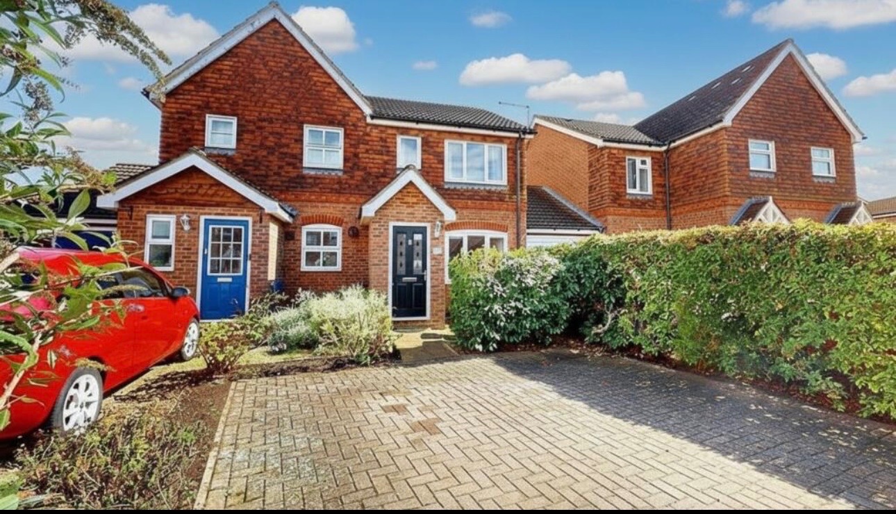 2 Bed Terraced House, Old Bourne, OX11, N1 7GU