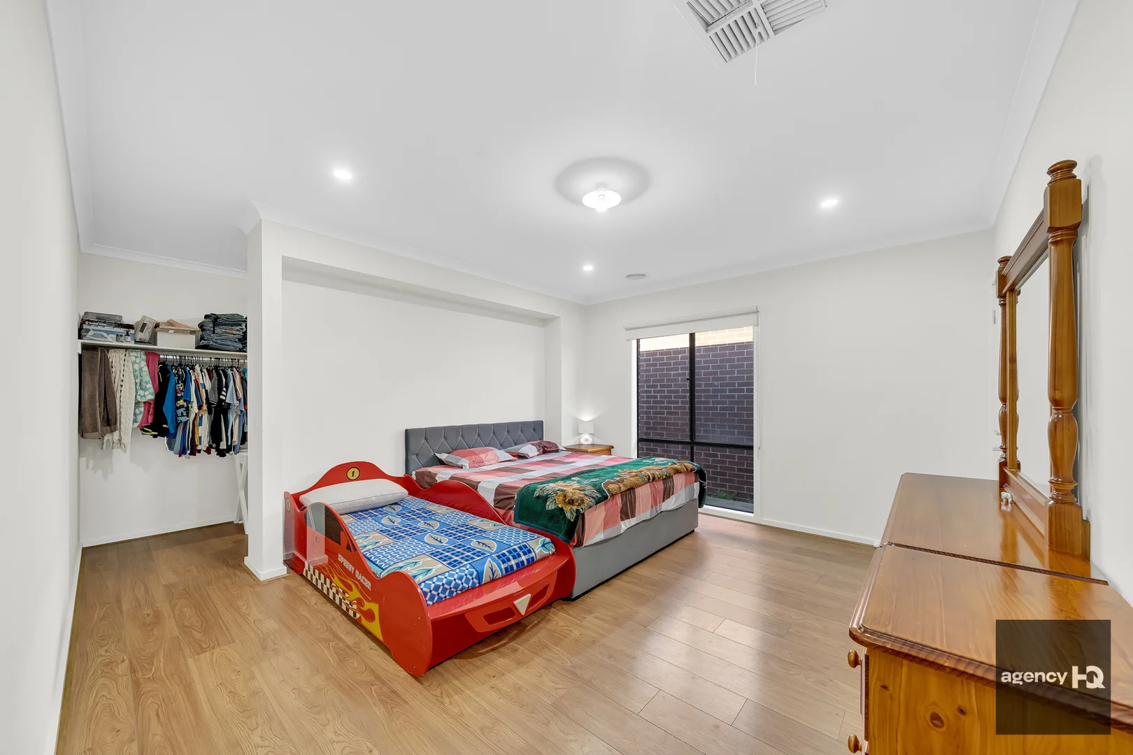 17 Ricotta Road, Manor Lakes VIC 3024 photo 3