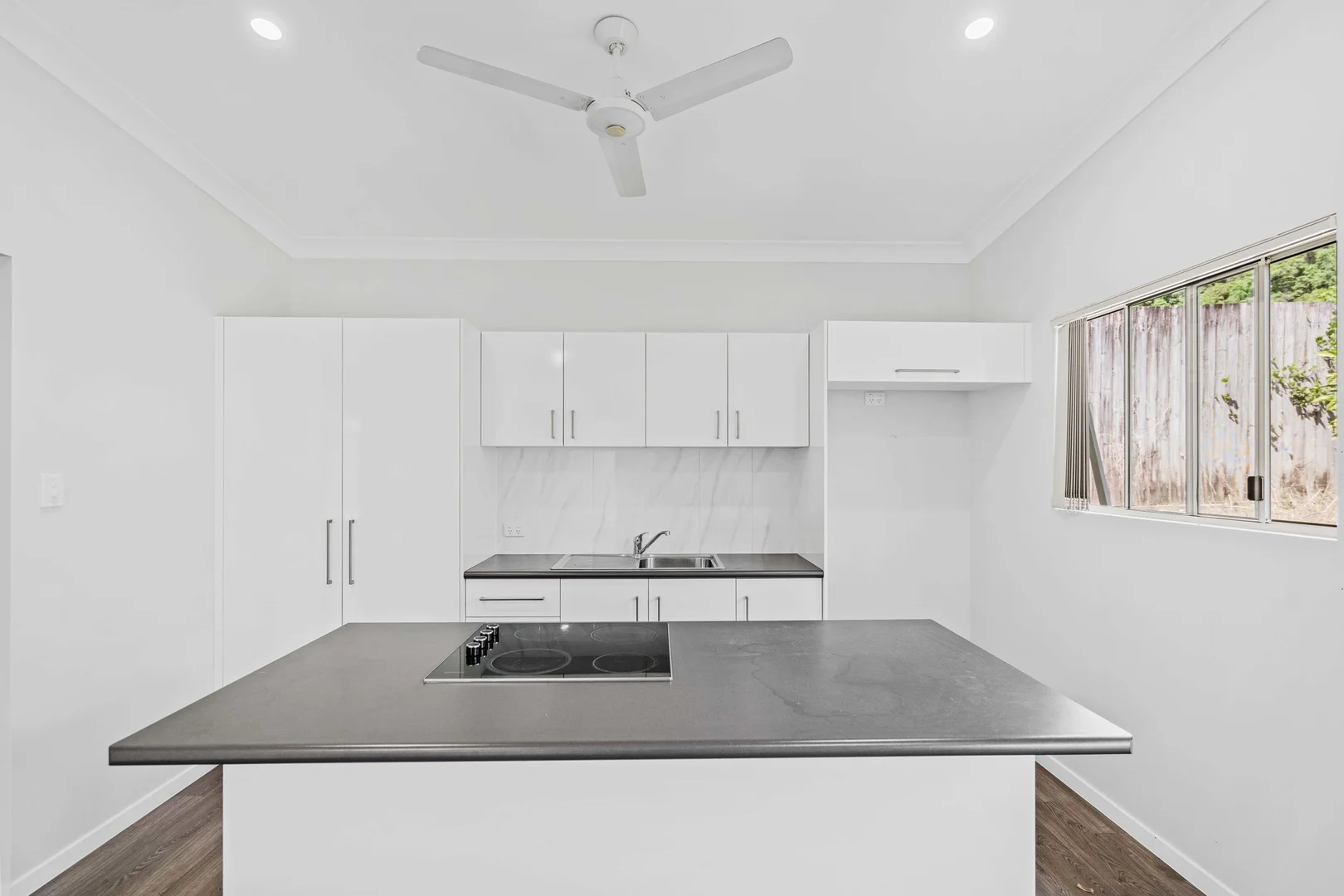 24B Knight Road, Smithfield QLD 4878 photo 3